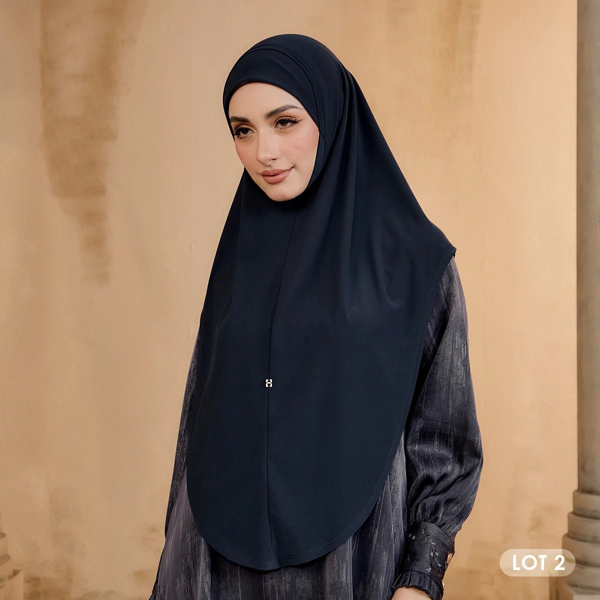 SO-MARJAN TWILL in DEEP NAVY