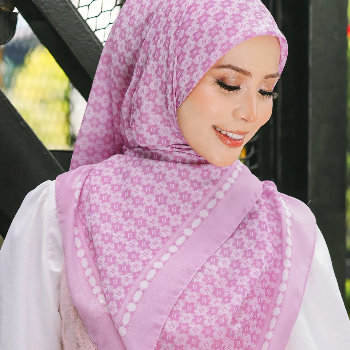 PS-NANTUCKET VOILE in HOT PINK