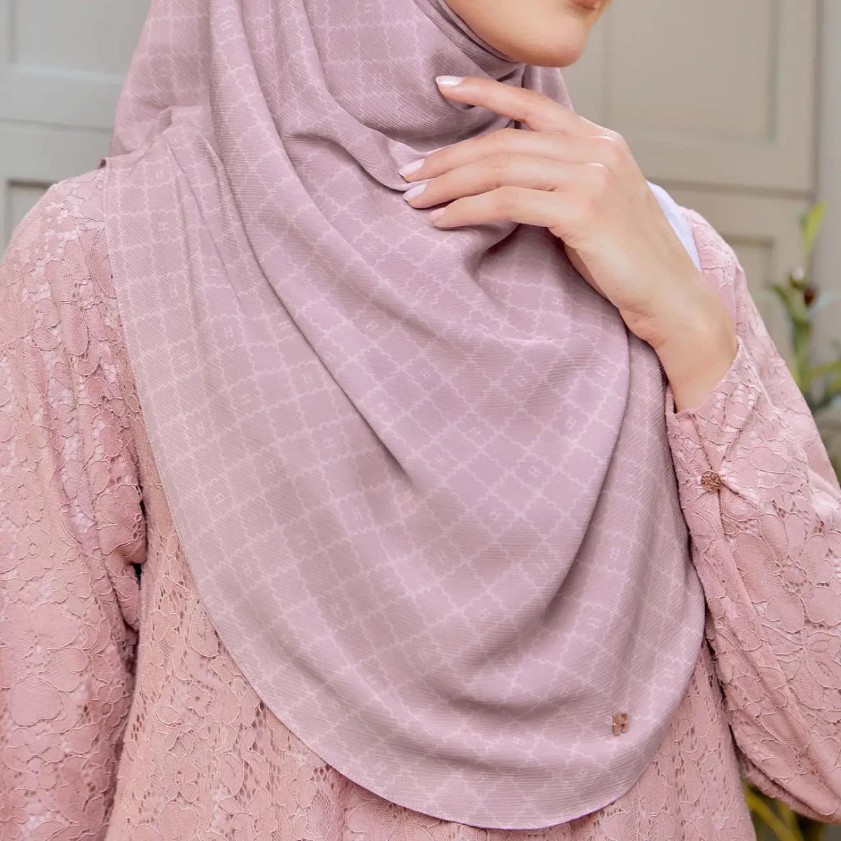 TWEELY-SO BASIC MONELIA in MAUVE CHALK