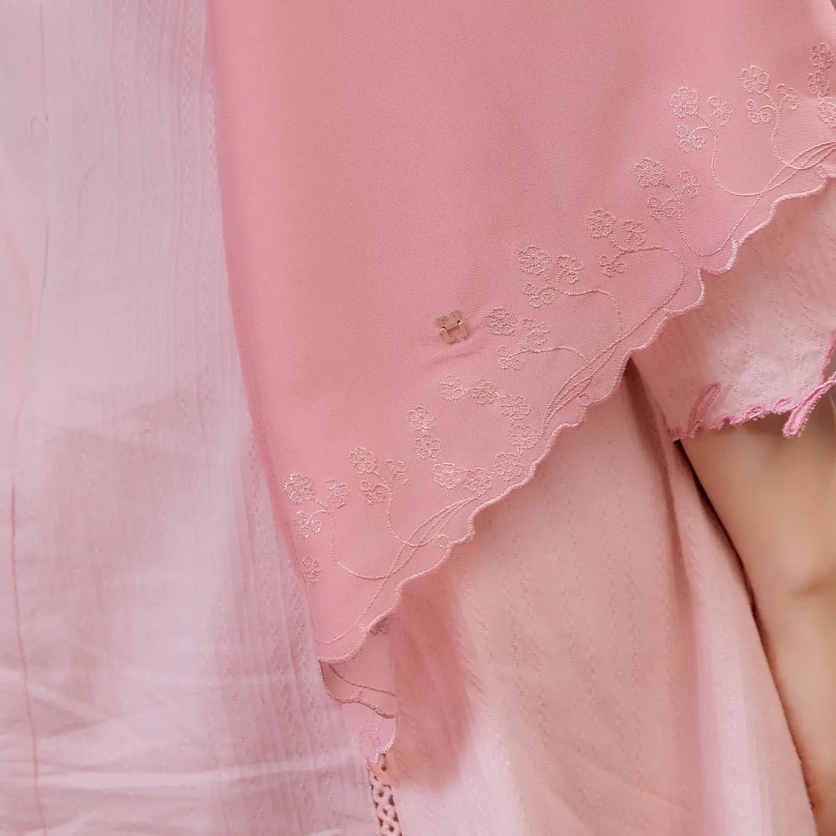 PS-ELENA HALF MOON in PEONY PINK
