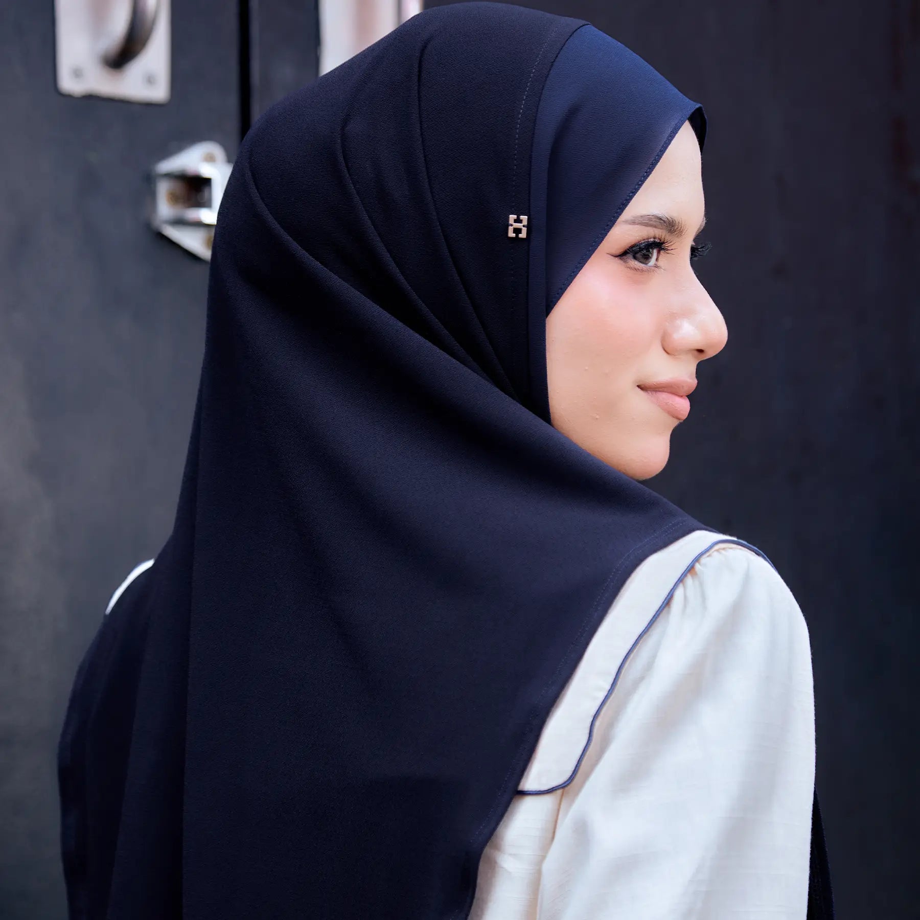 SO-YOUNG in NAVY