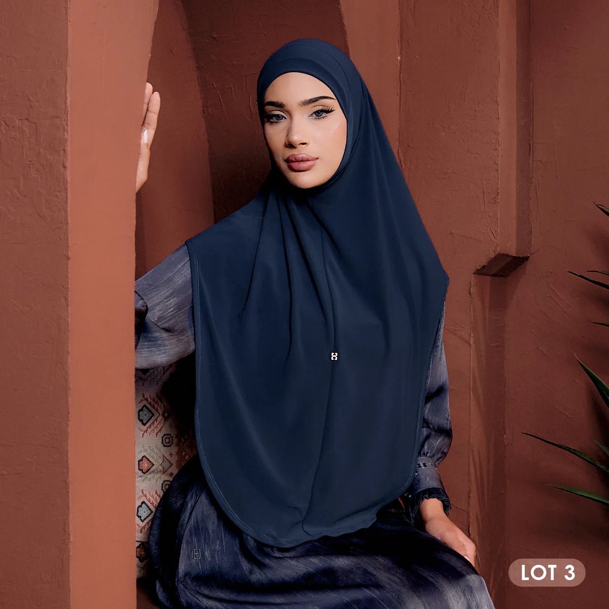 SO-MARWAA in DARK BLUE