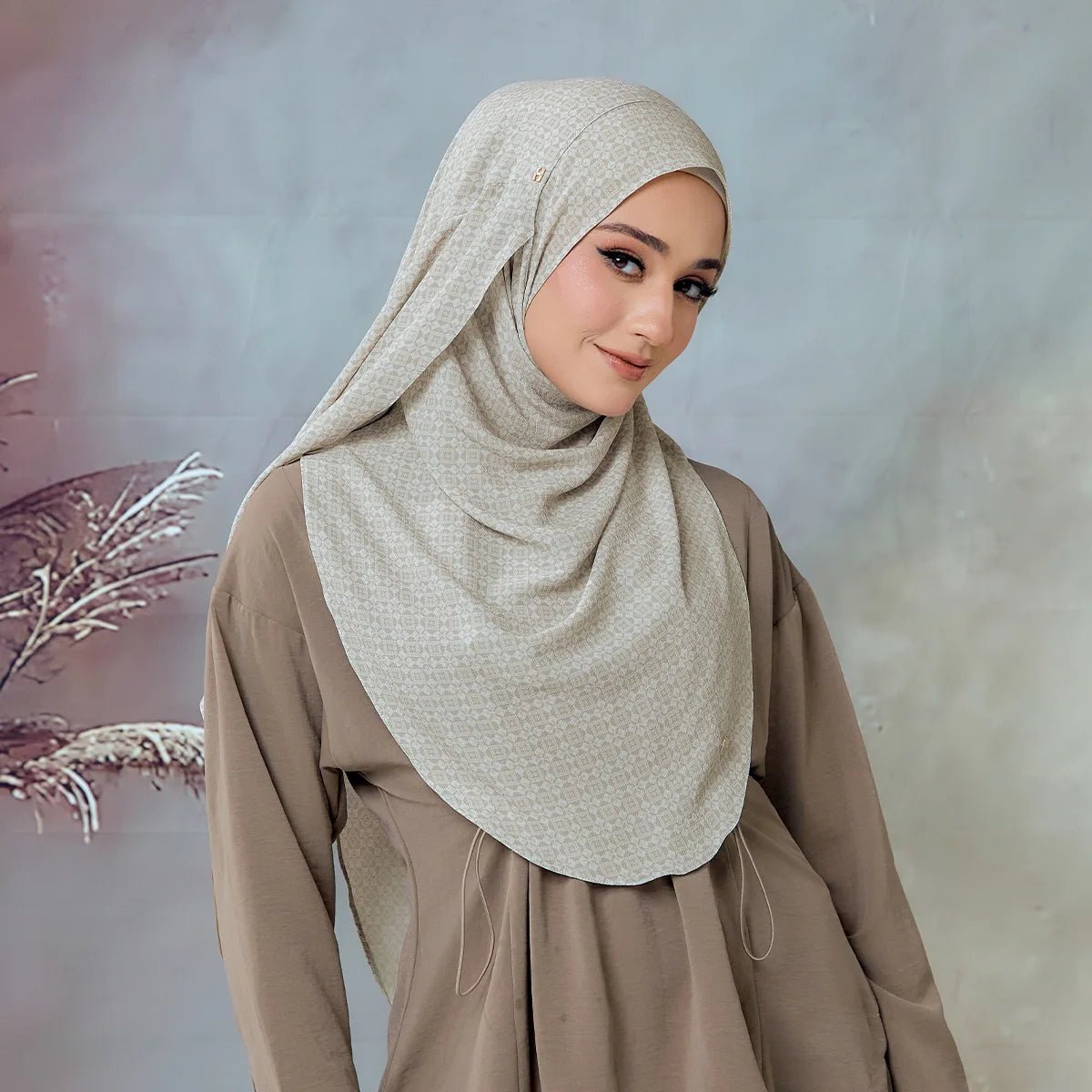 FABLY-SO TRELLIS in KHAKI