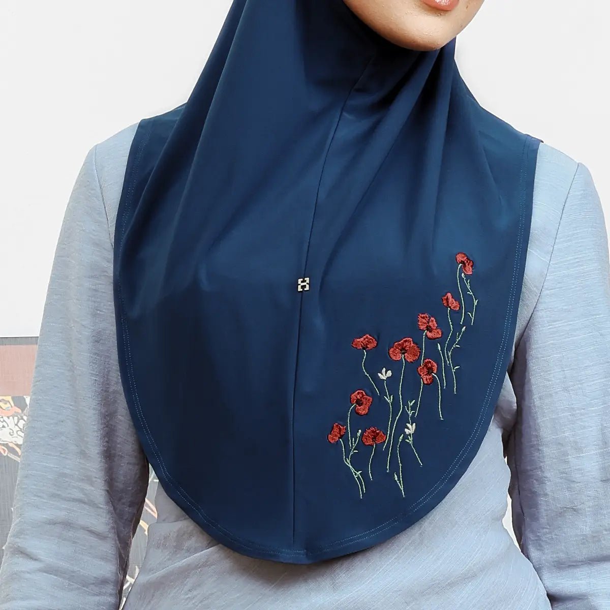 SO-ESSENA 2.0 LUXE RED AMAPOLA in DARK OCEAN