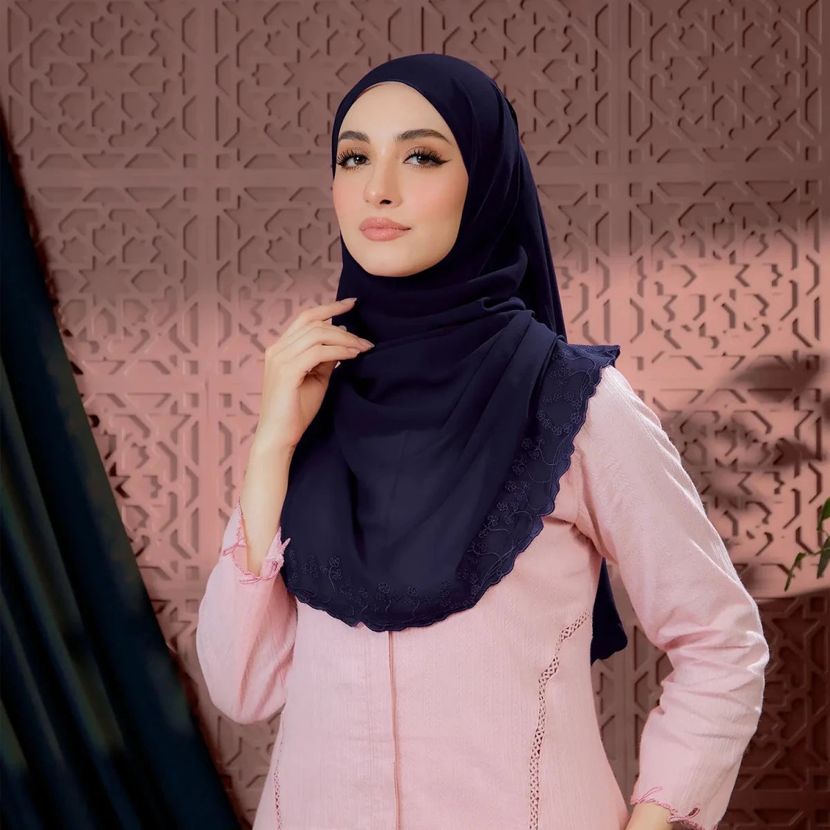 PS-ELENA HALF MOON in NAVY