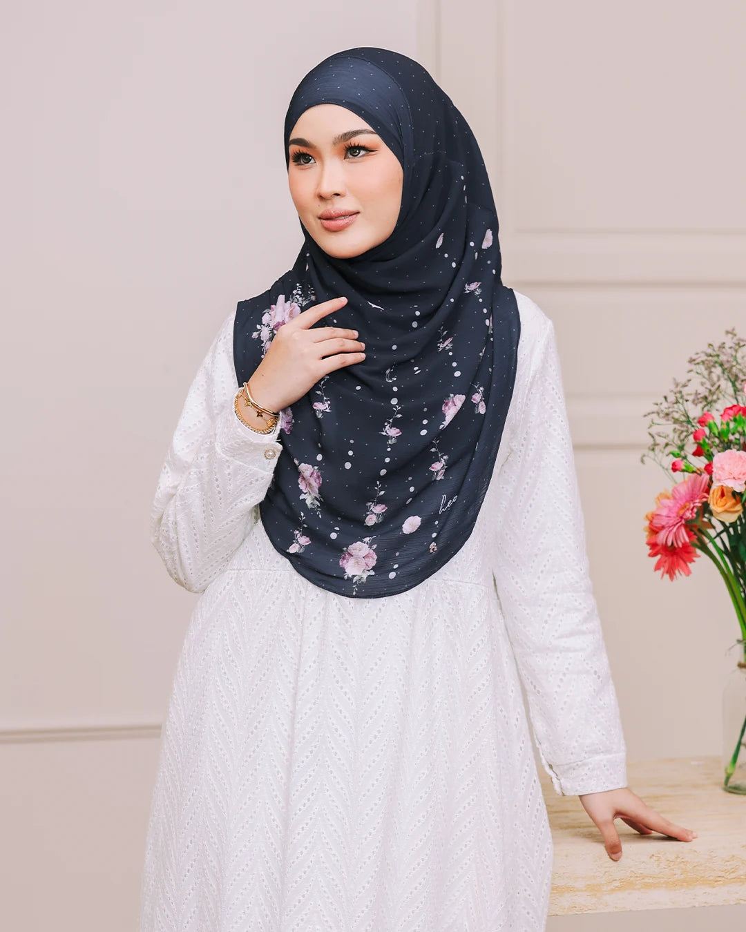 TWEELY-SO DOTS & BLOOM in ONYX