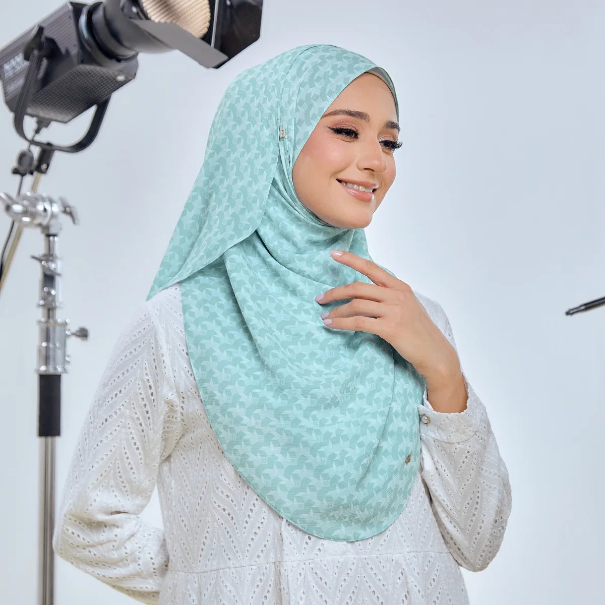 FAIRY-SO MINJI in SPEARMINT