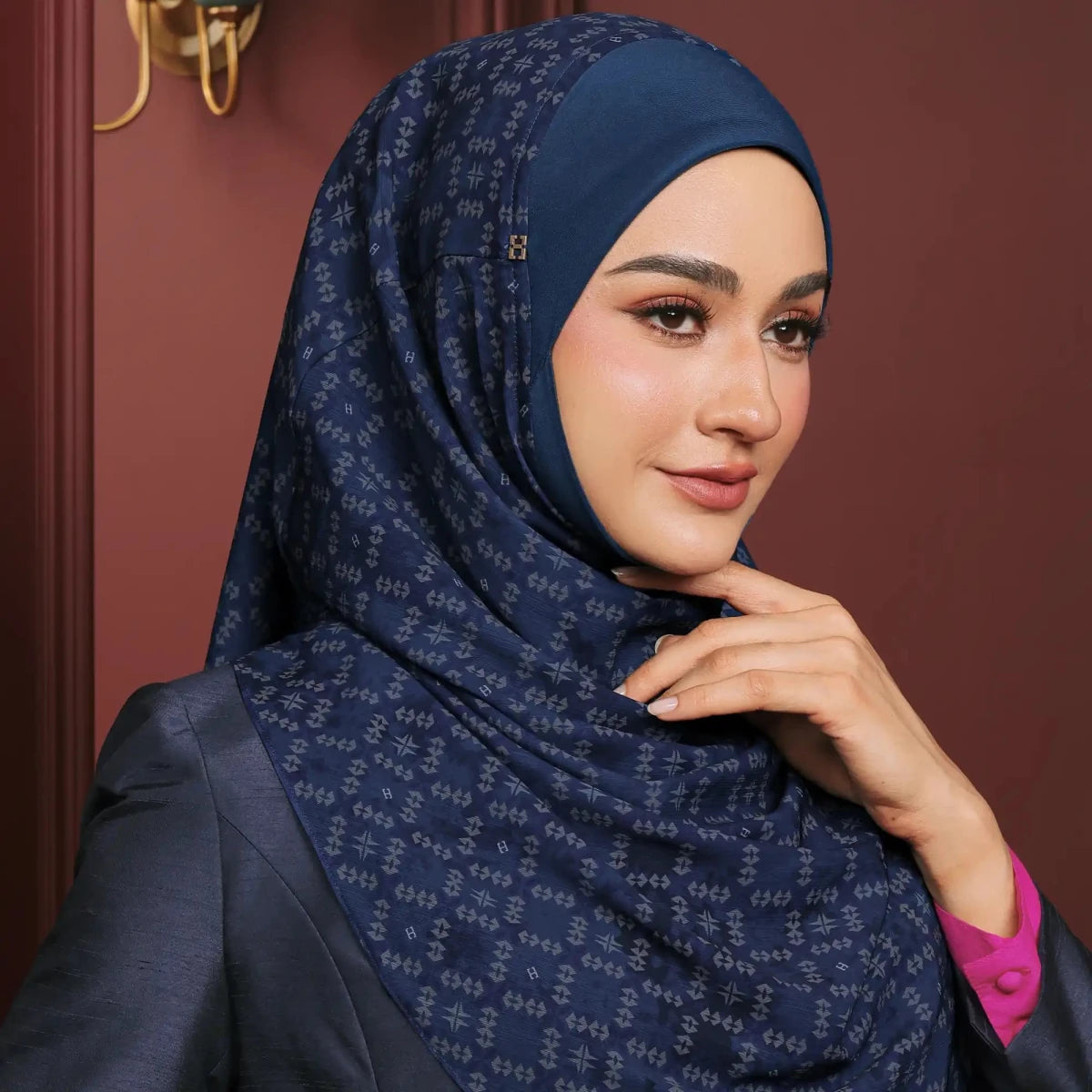 TAFFETY-SO PRISM in TEAL BLUE