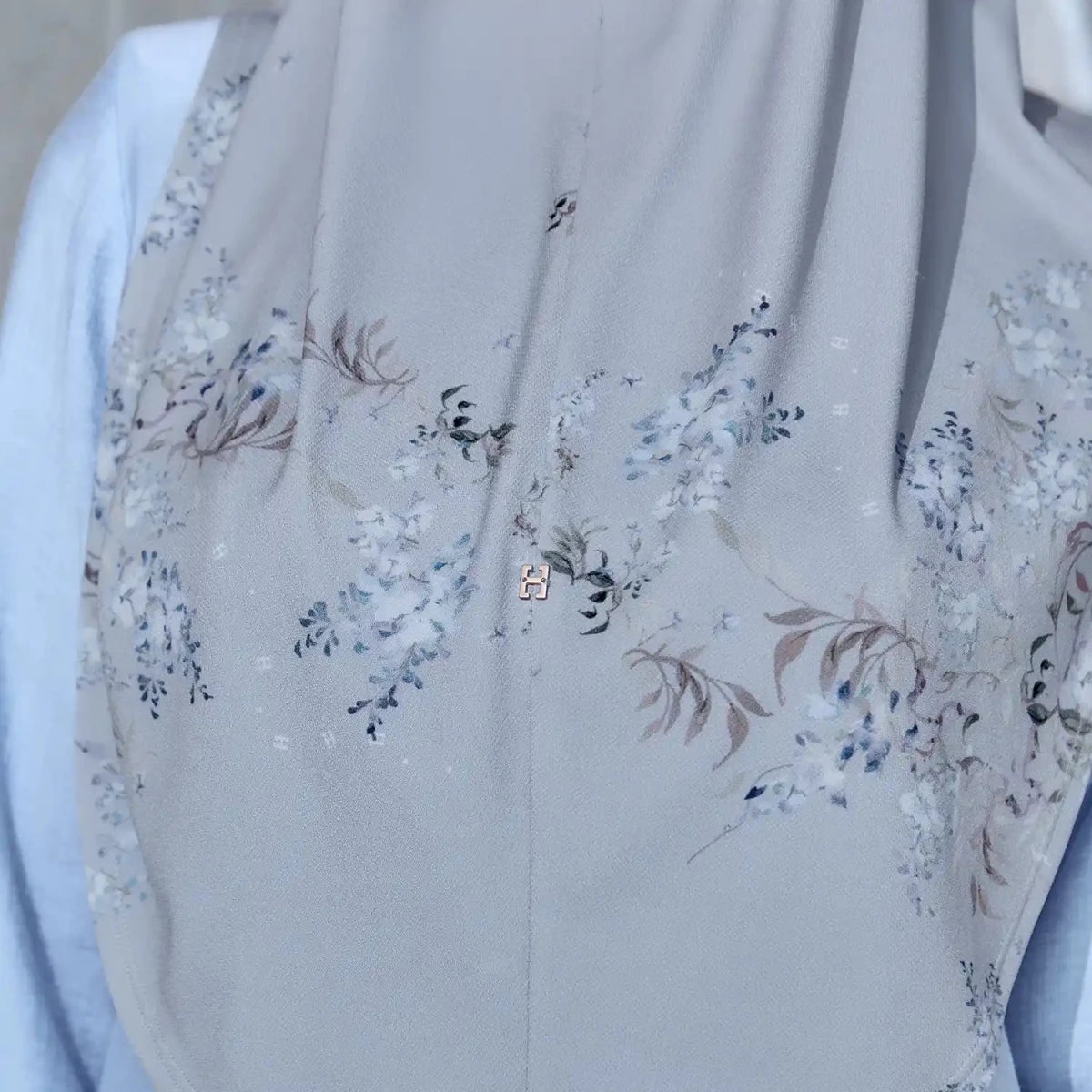SO-BASIC 2.0 WISTERIA in SILVER MIST