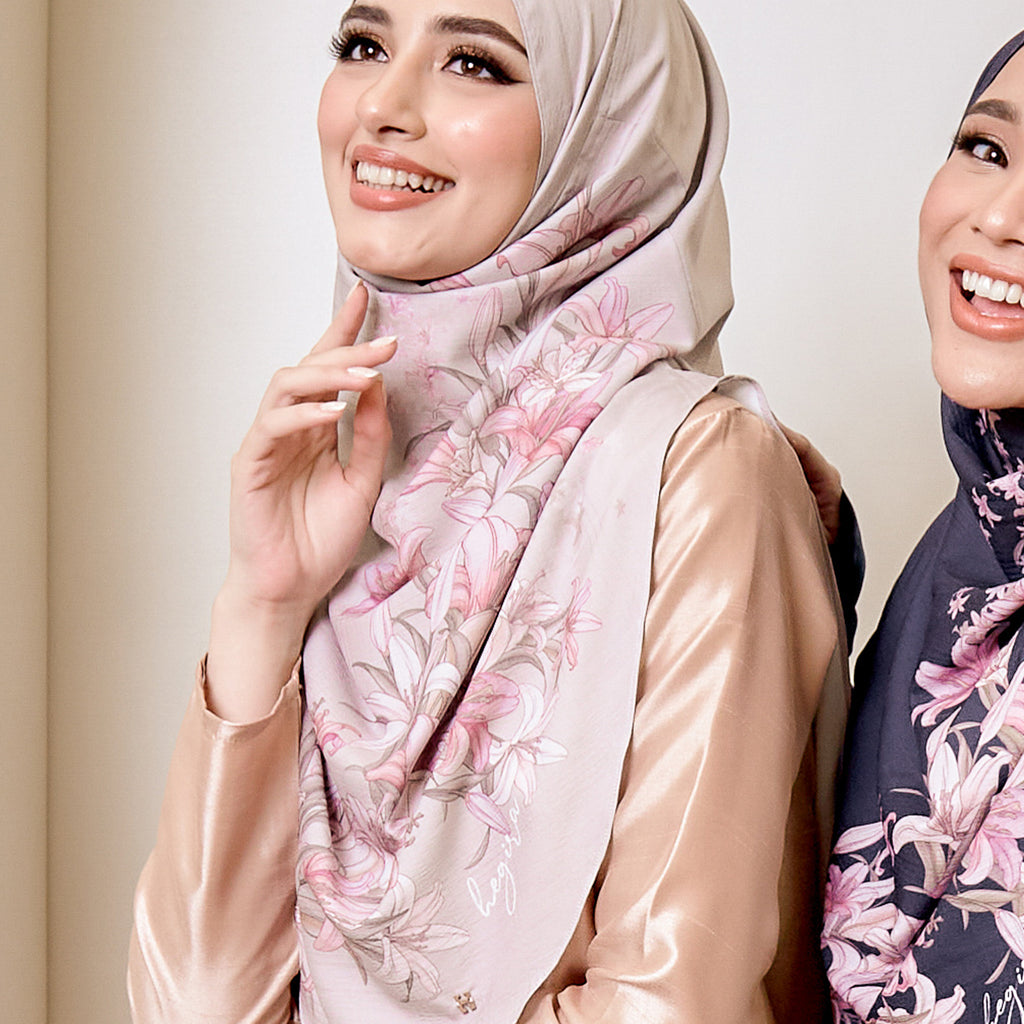 KEENLY-SO LILY in VANILLA