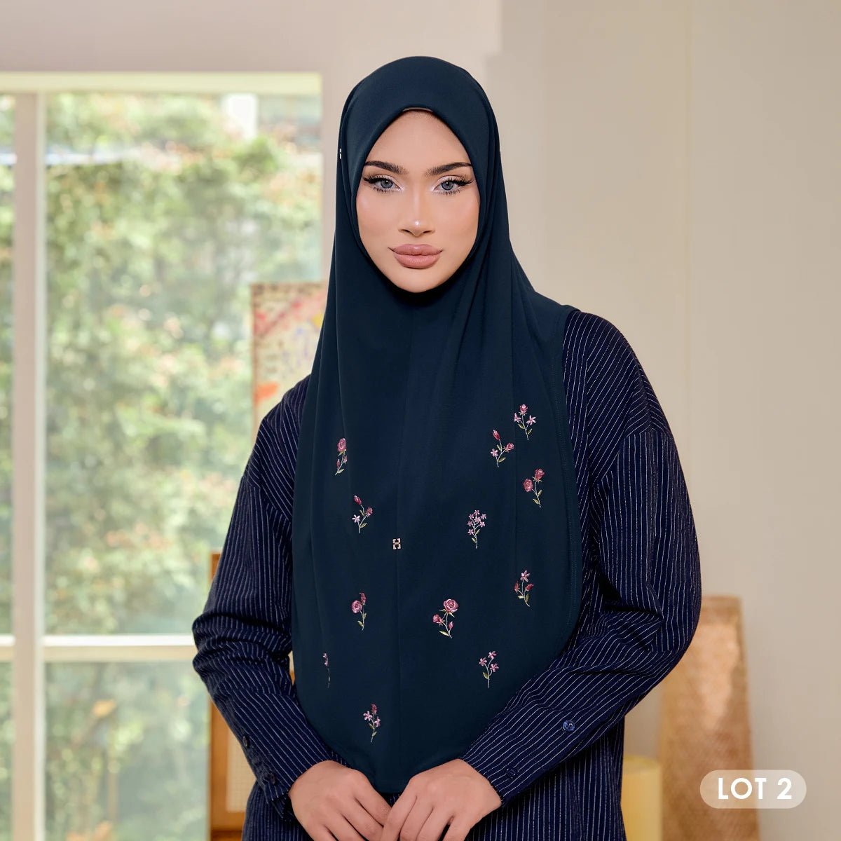 SO-LEA LUXE CAROLINA ROSE in ADMIRAL BLUE