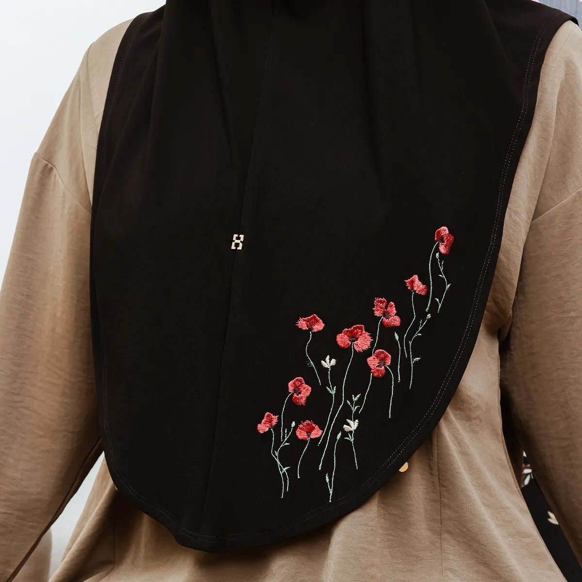 SO-ESSENA 2.0 LUXE RED AMAPOLA in BLACK