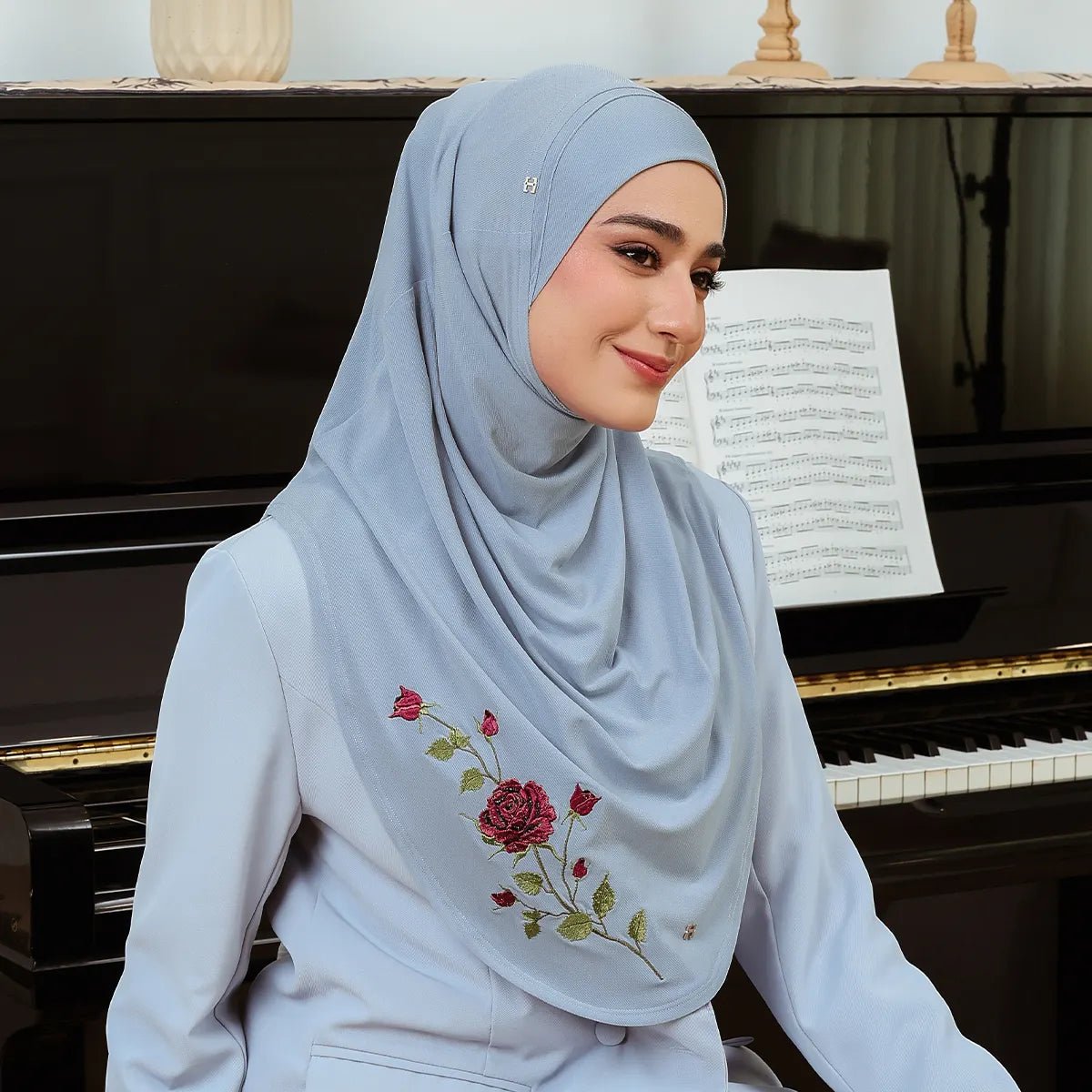 SO-MAREYYA TWC LUXE BRAVE ROSE in MIST BLUE