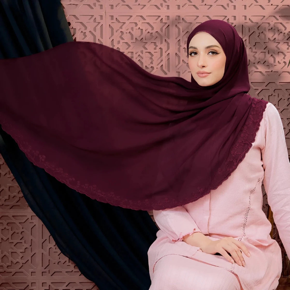 PS-ELENA HALF MOON in BURGUNDY
