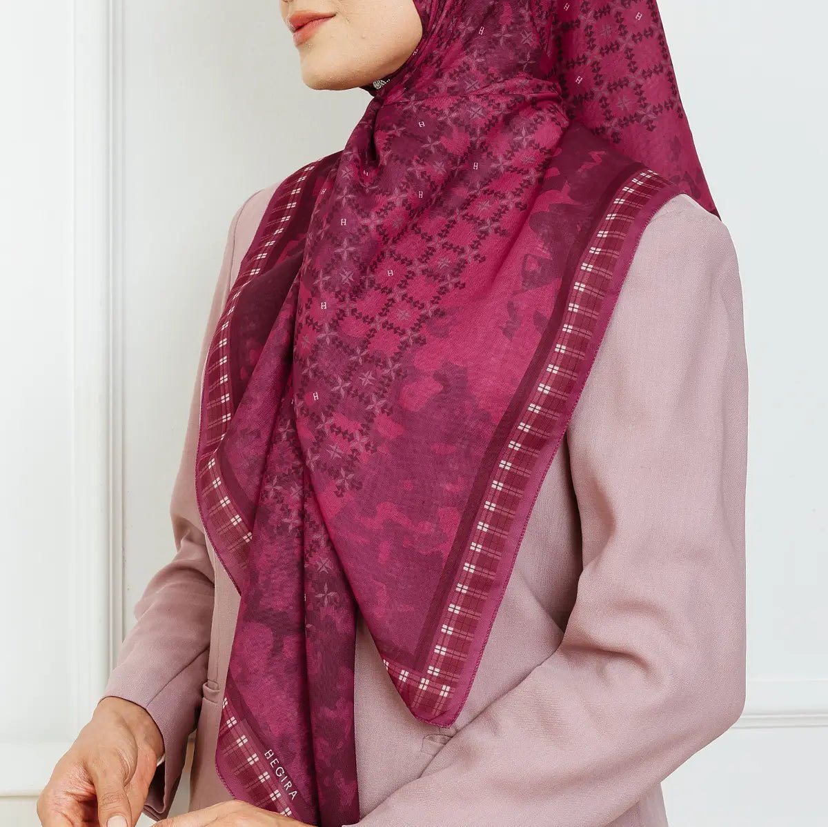 PS-PRISM VOILE in VIVACIOUS