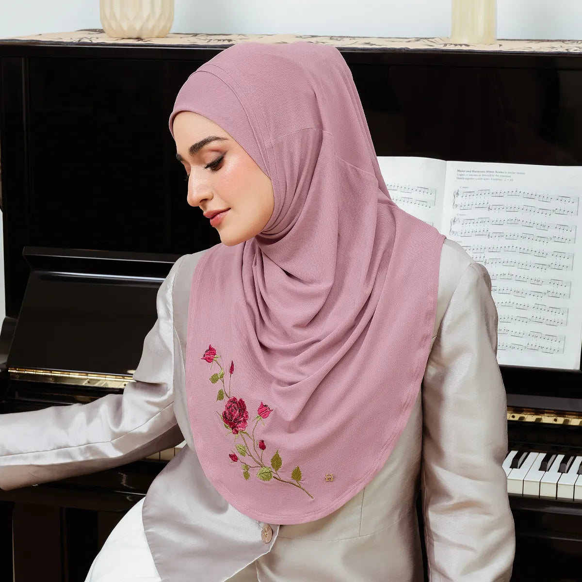 SO-MAREYYA TWC LUXE BRAVE ROSE in MULBERRY