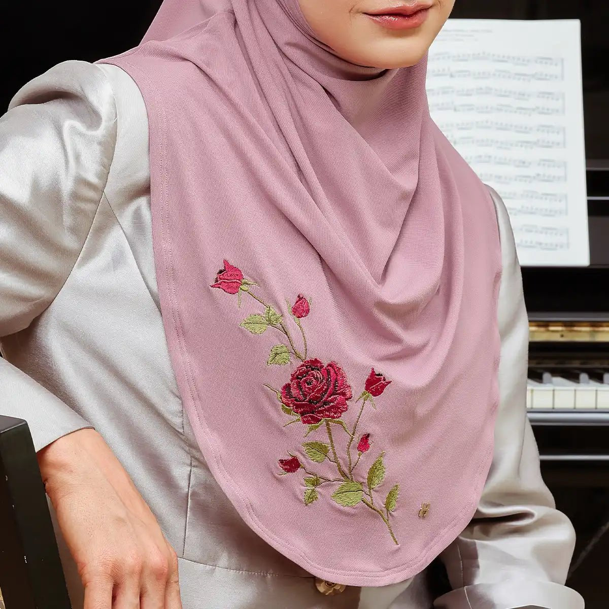 SO-MAREYYA TWC LUXE BRAVE ROSE in MULBERRY