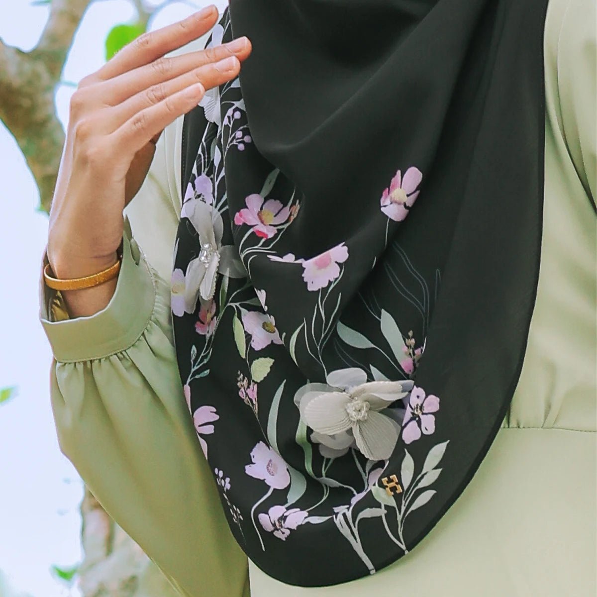 TWEELY-SO LUXE WHIMSICAL in BLACK