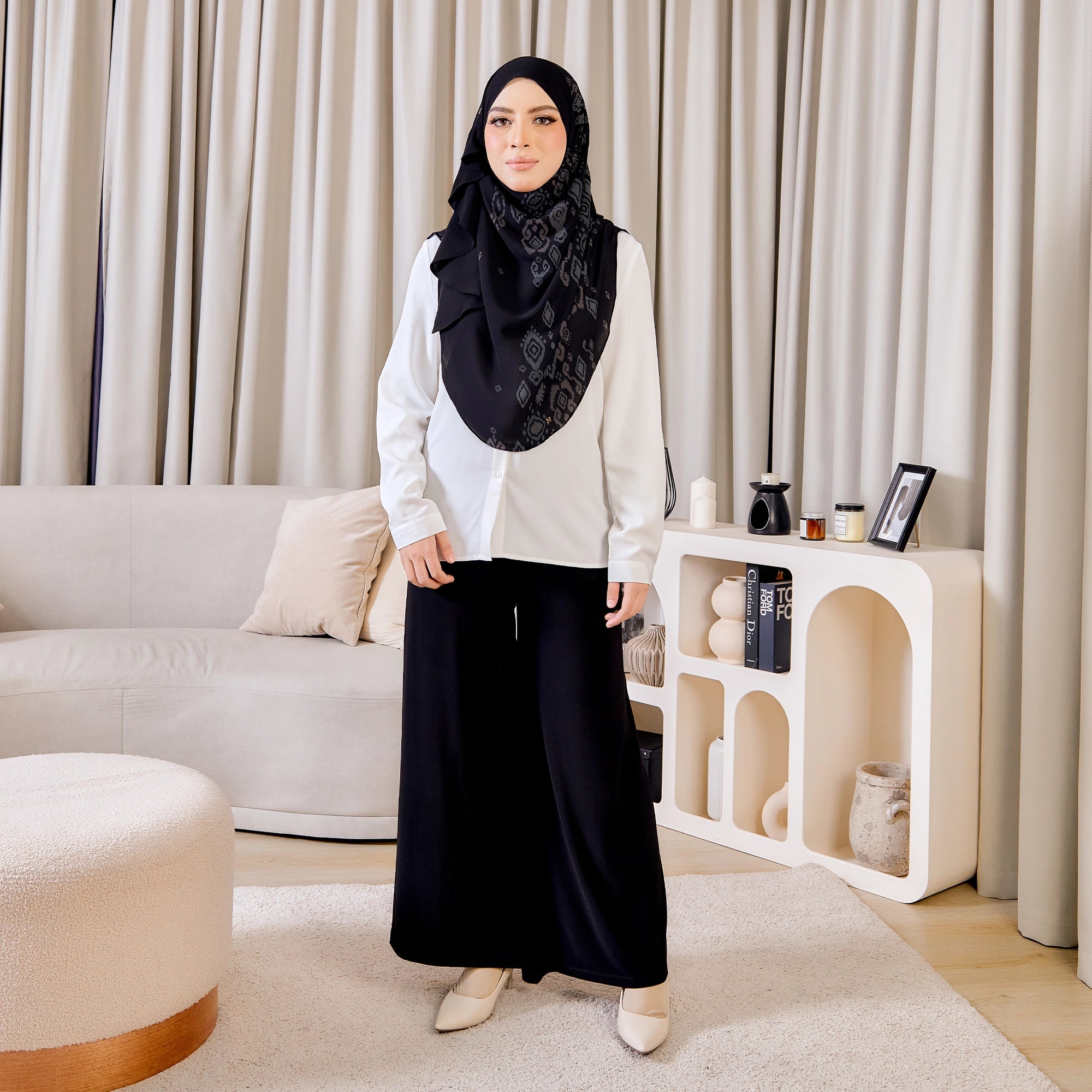 PUF-FELYNN in BLACK