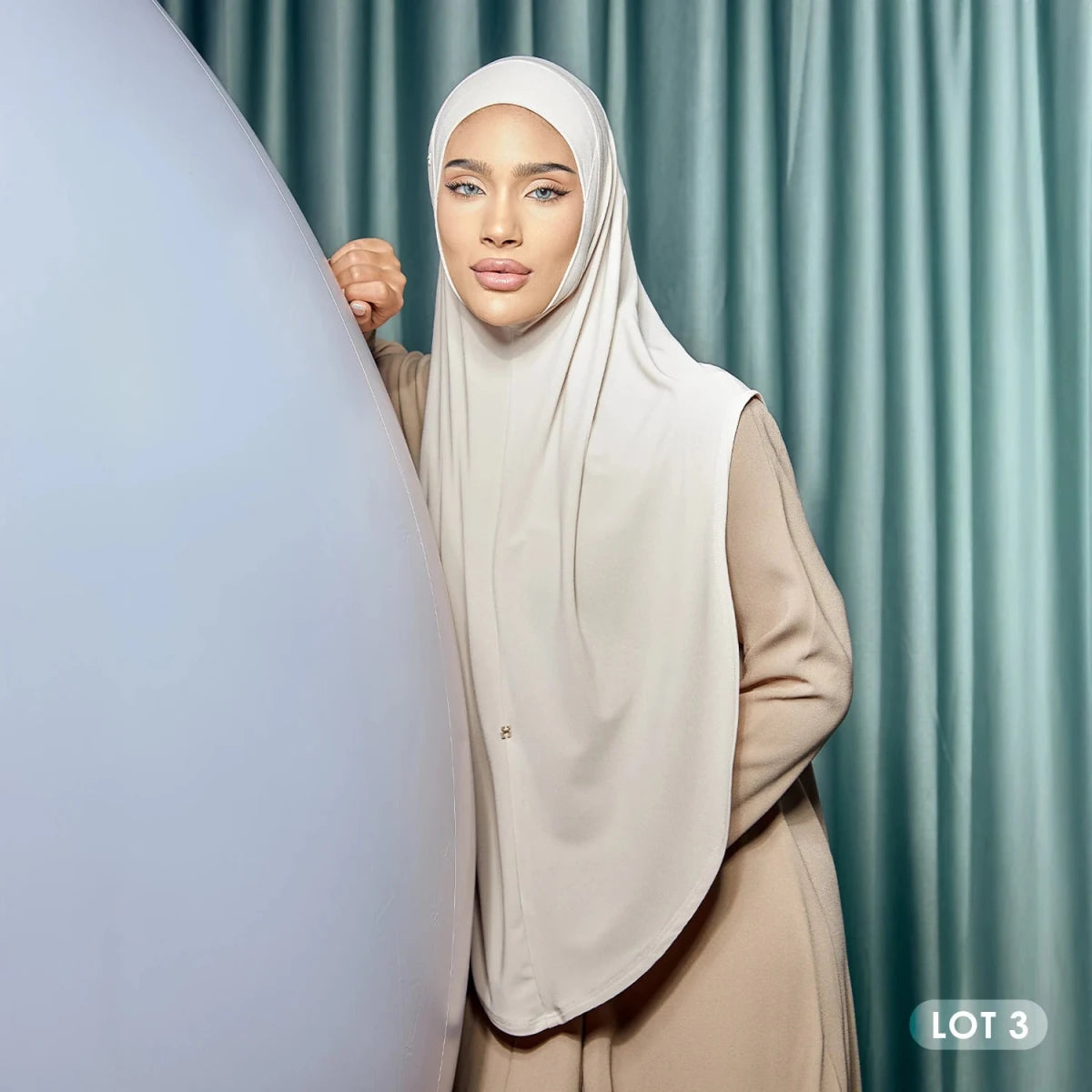 SO-MARWAA in BUTTER PEARL