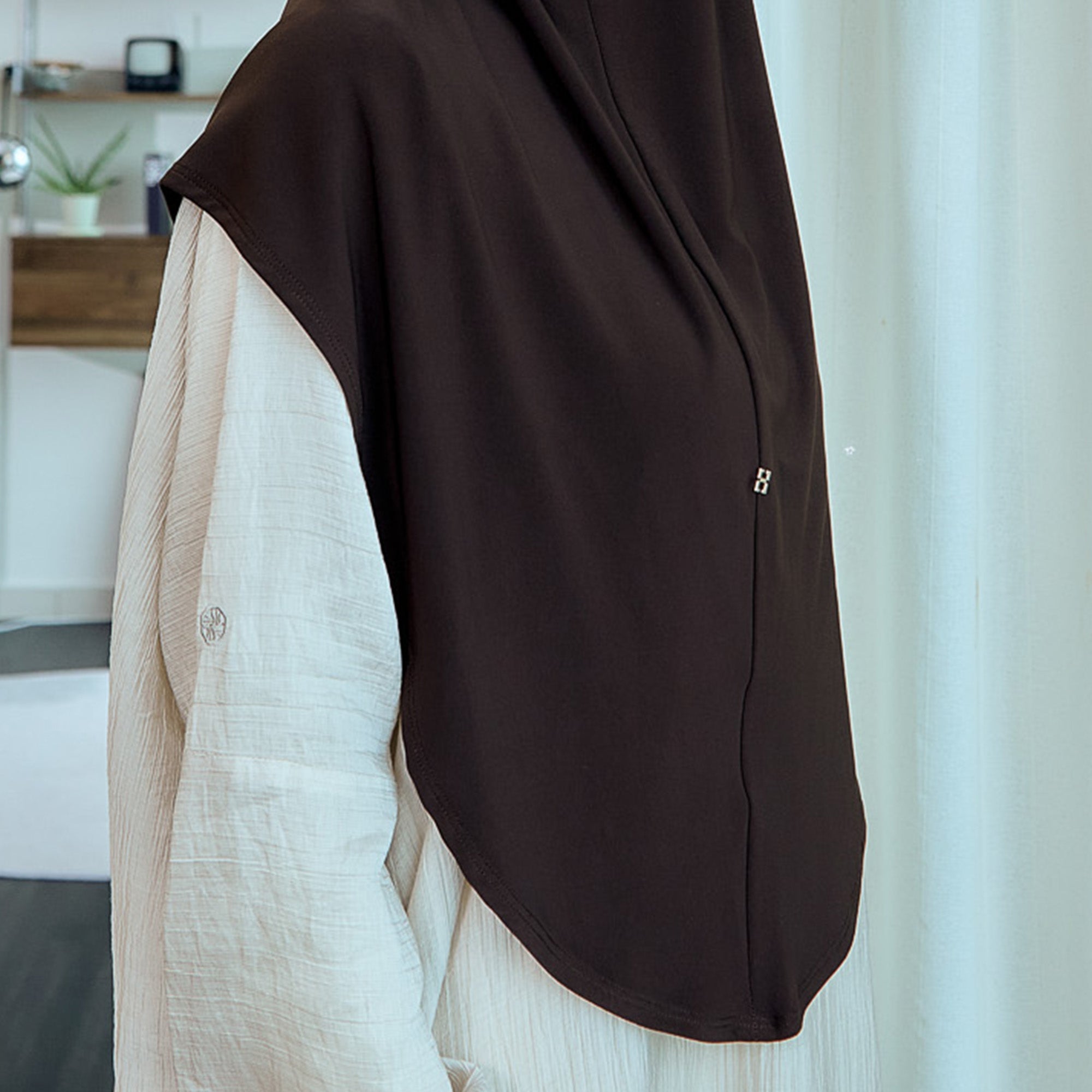SO-MAHWISH IK in CARDOVEN