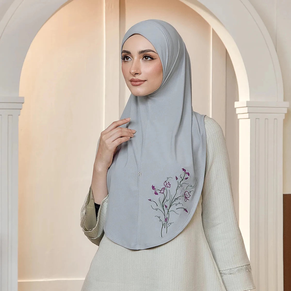 SO-MARJAN TWILL LUXE BELLFLOWERS in CLOUD GRAY