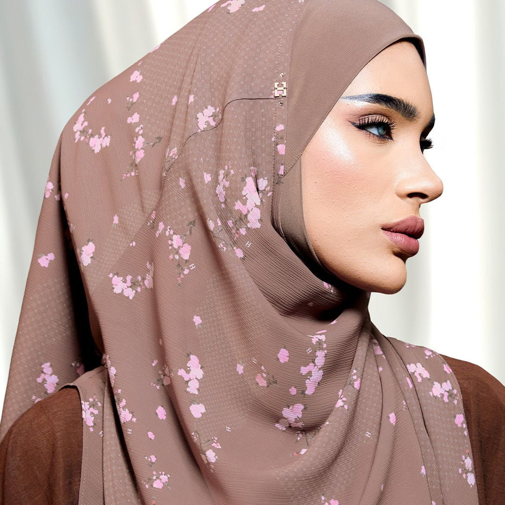 TAFFETY-SO ETERNAL SPRING in COCOA