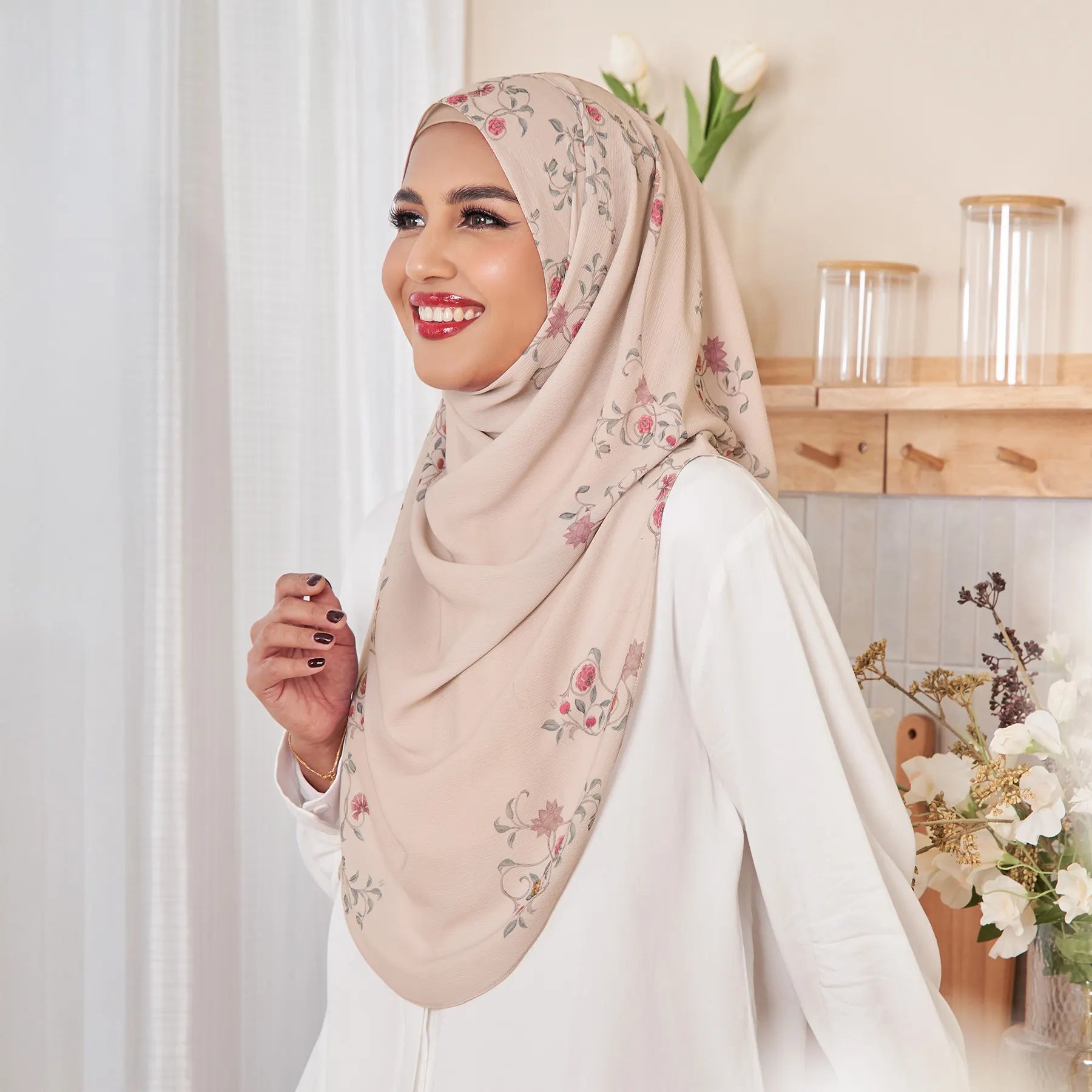DREAMY-SO ISTANBUL CHARM in CREAMY OAT
