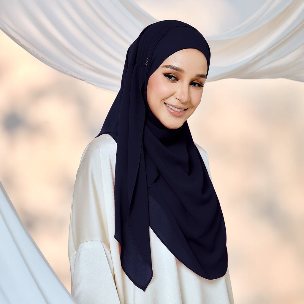 PRETTILY-SO in DEEP NAVY