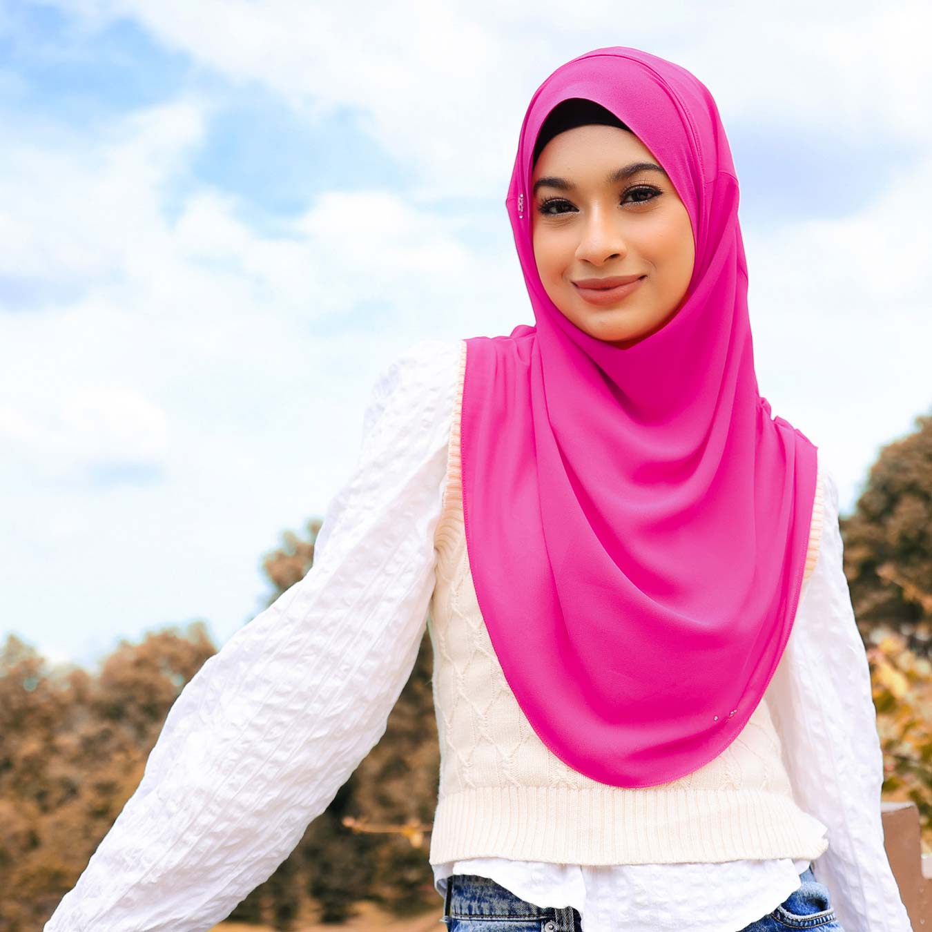CUTELY-SO in HOT PINK