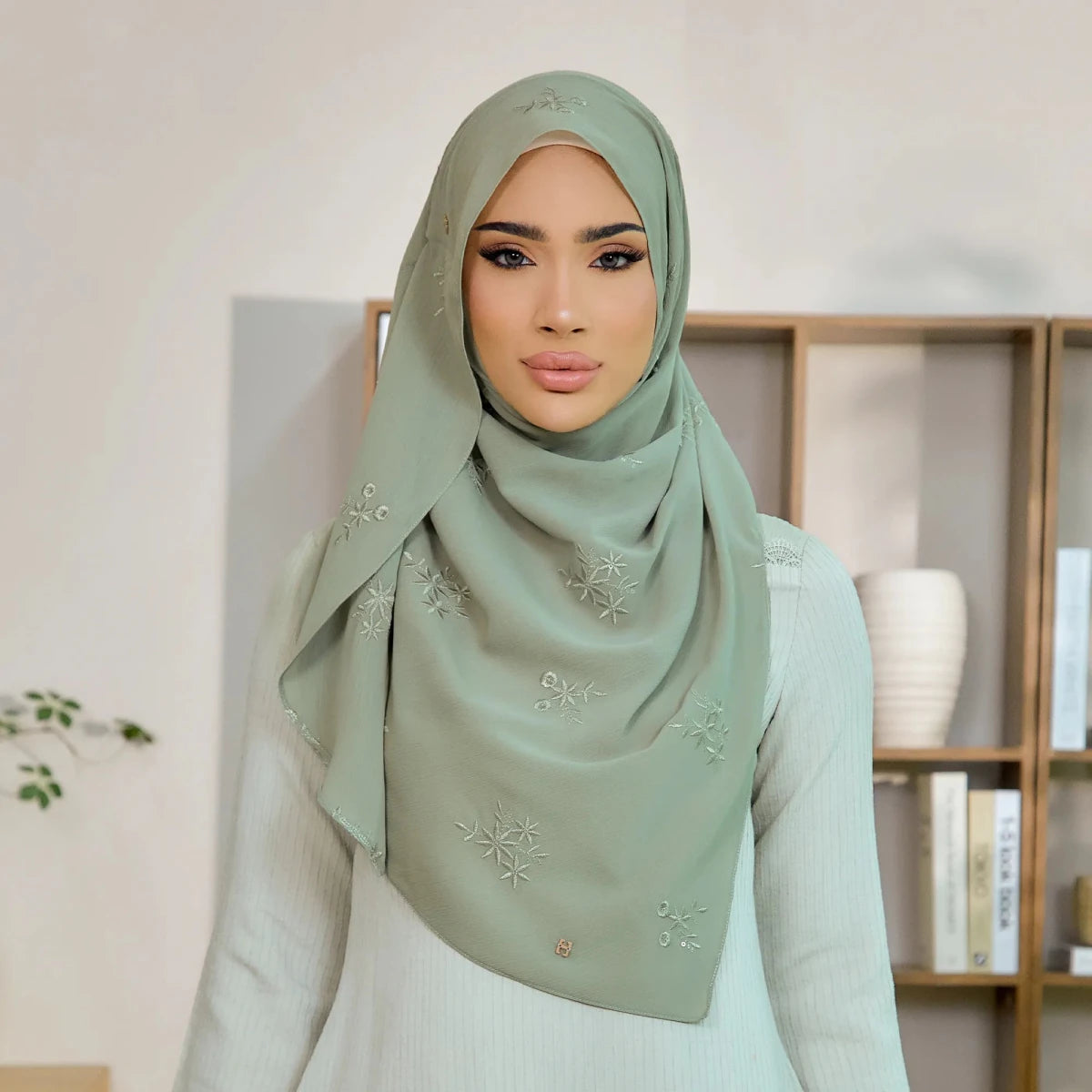 SWEETLY-SO LUXE ELARA in LIGHT OLIVE