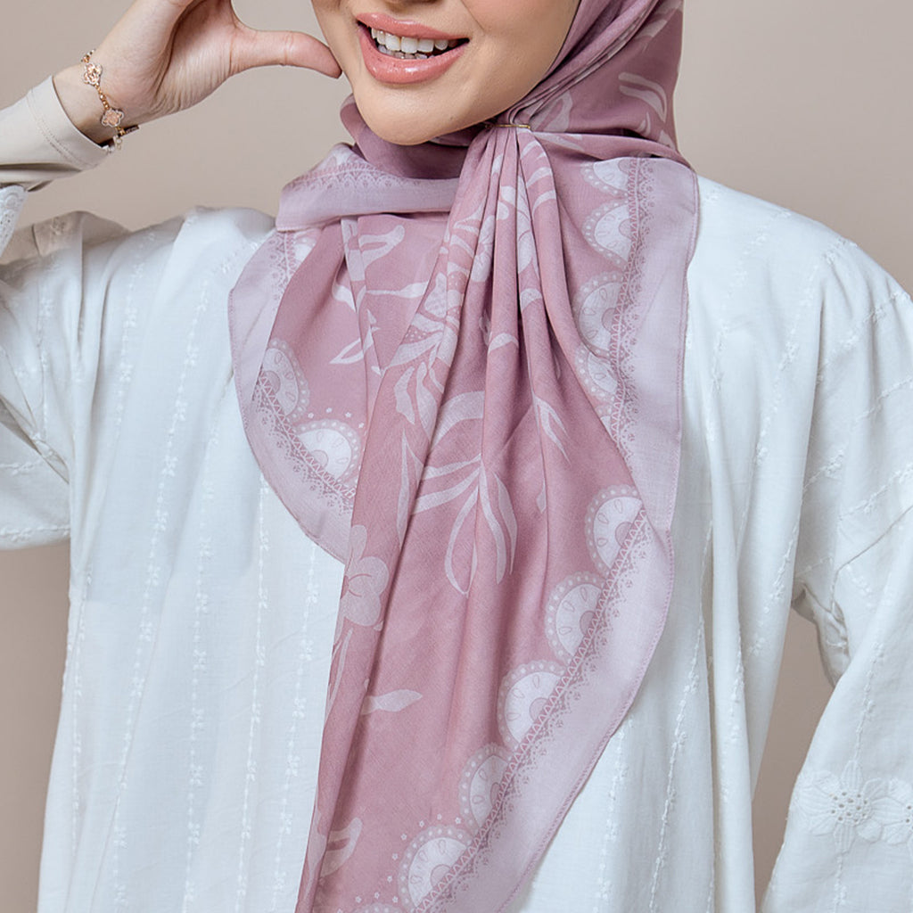 PS-SEPHIA VOILE in MILKY PLUM