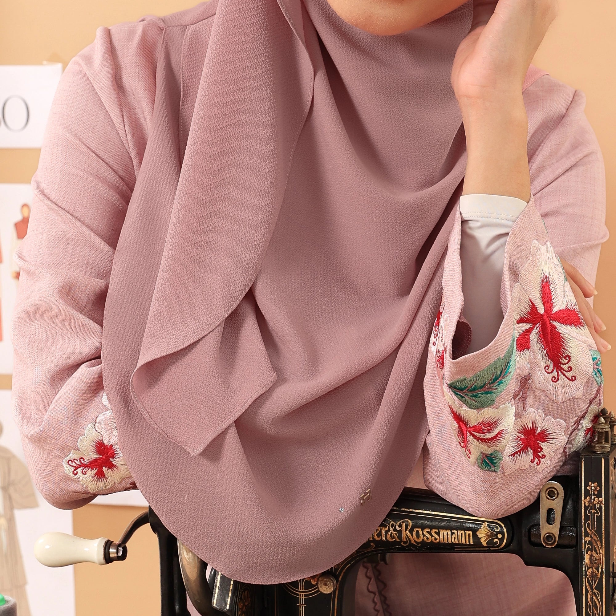 FABLY-SO in OPERA MAUVE
