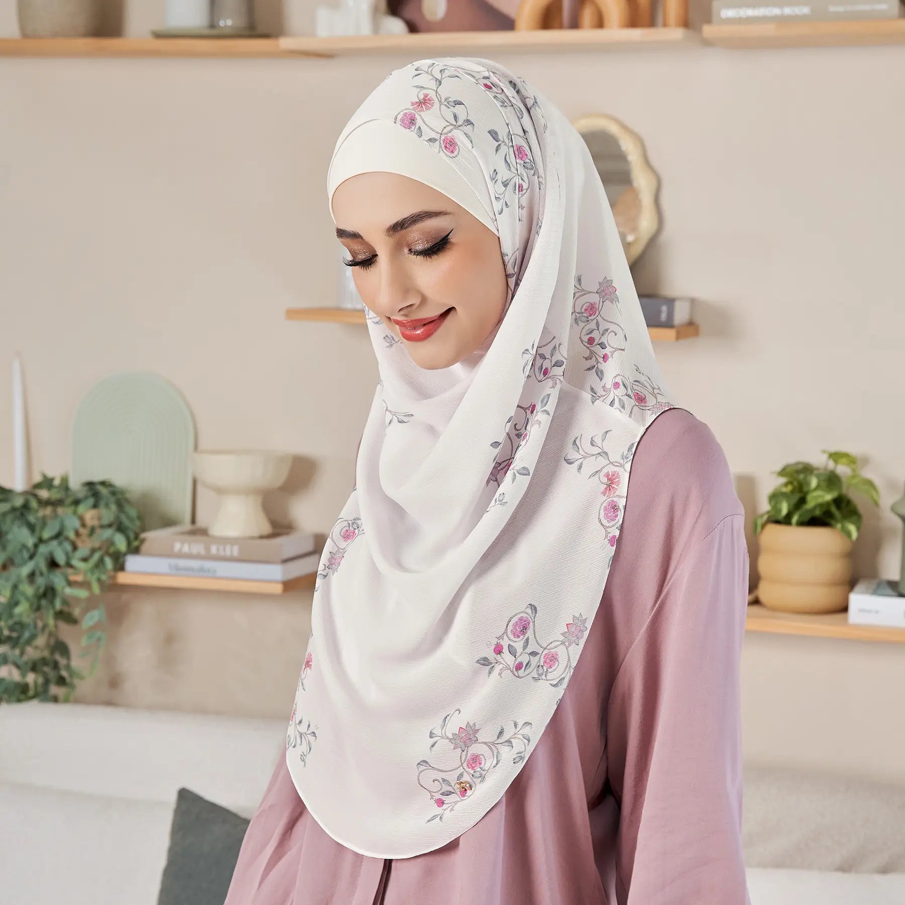 DREAMY-SO ISTANBUL CHARM in POWDER