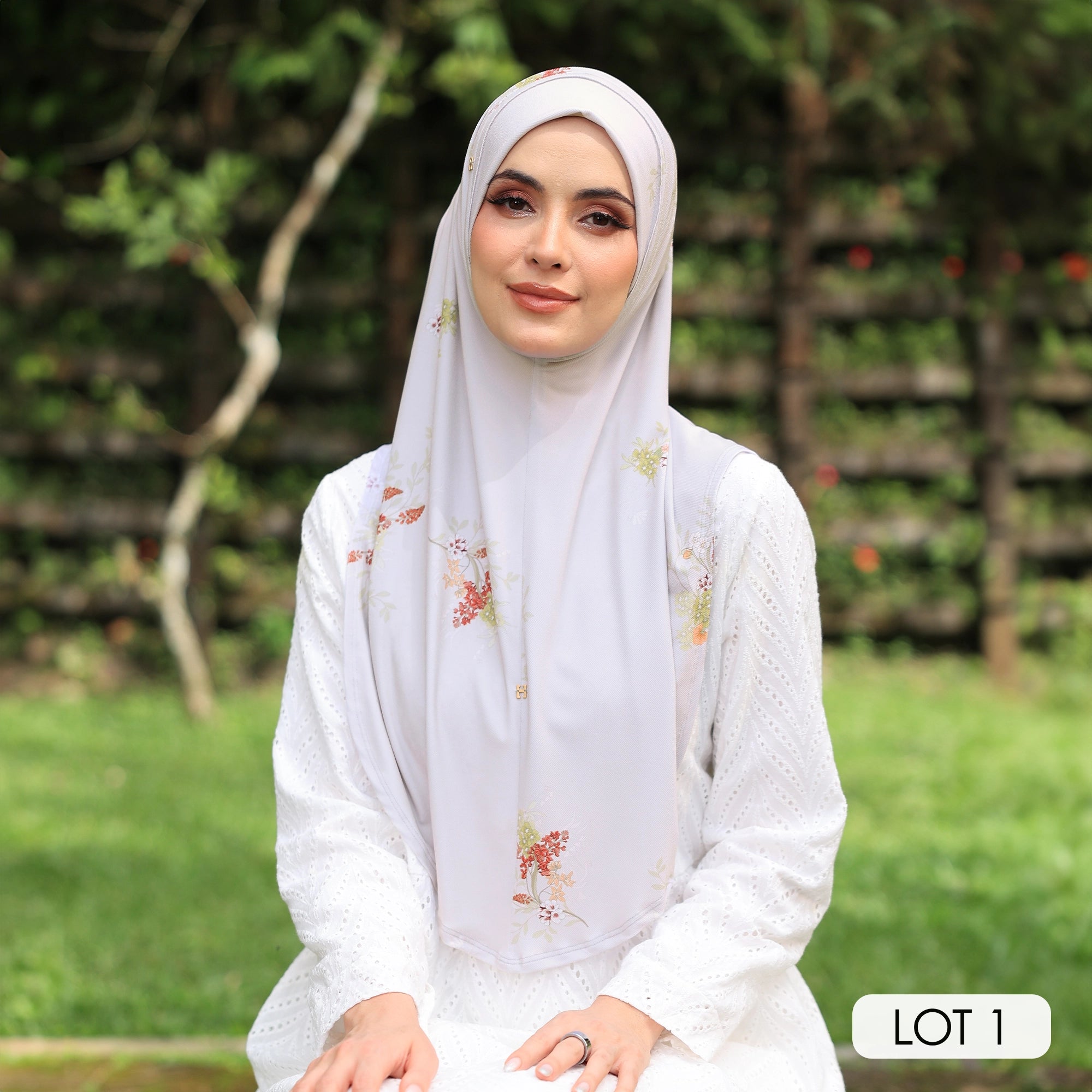 SO-MARJAN TWILL NC GARLAND in WHISPER GRAY
