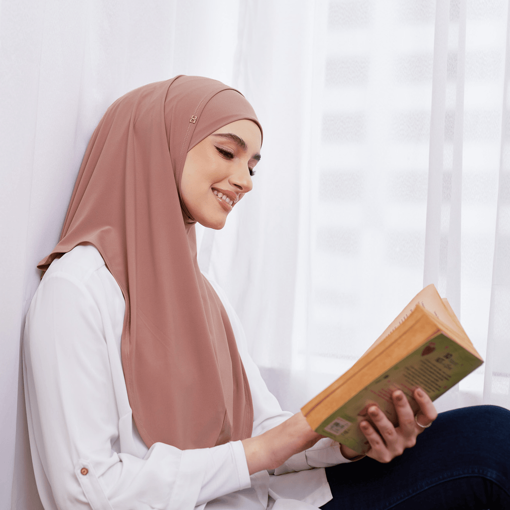 SO-JENNA in WOOD CORAL