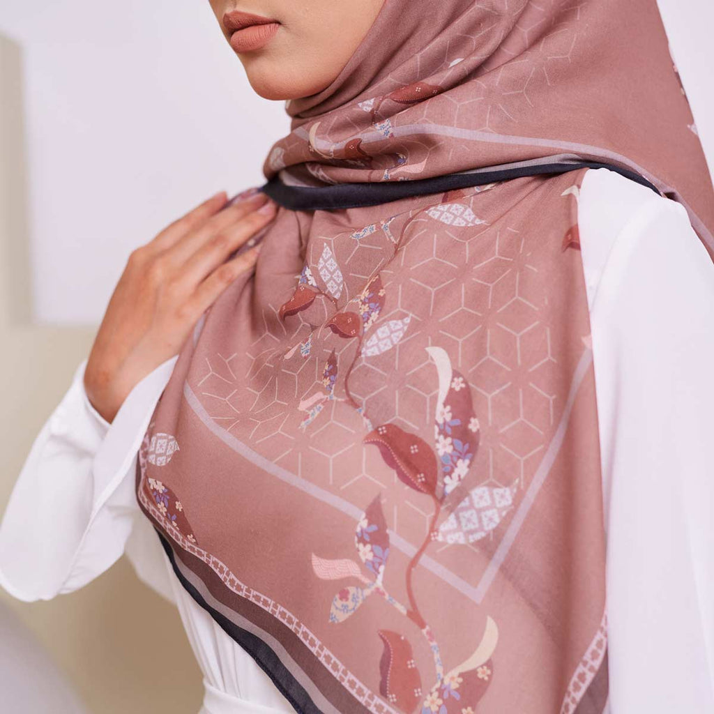 PS-ORIGAMI in PERSIMMON