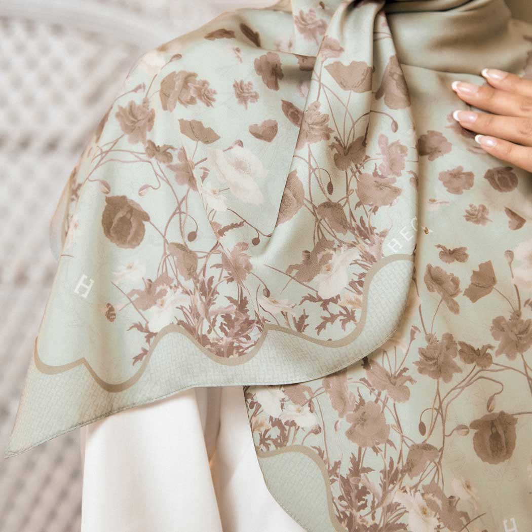 PS-HABEEBA MATTE SATIN in MILKY KIWI