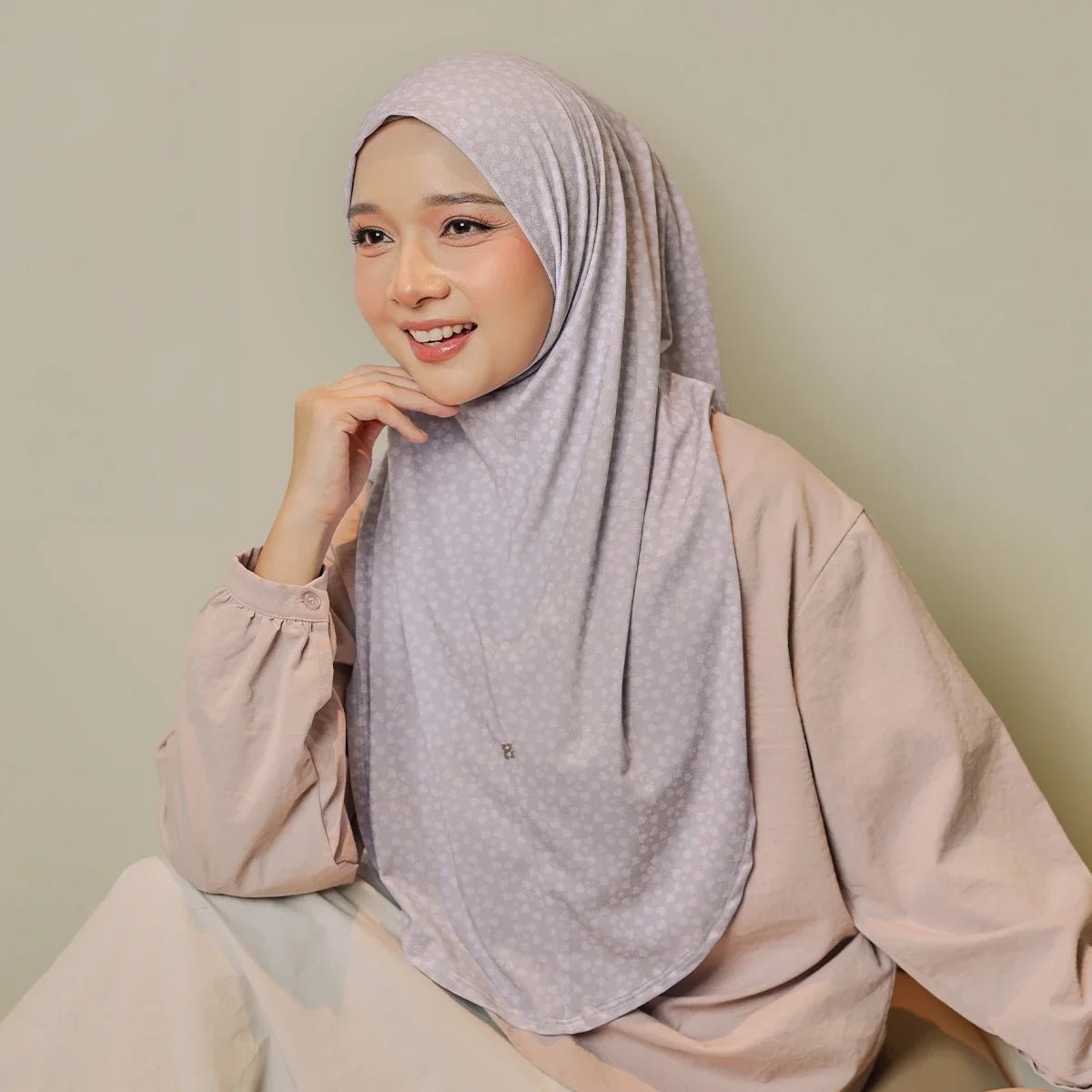 SO-ELLENA LOVE MOSAIC