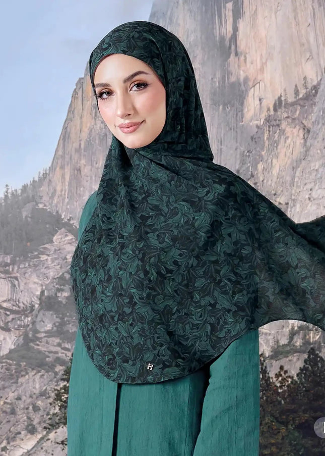 FAIRY-SO SEA OF LILIES in BLACKPINE