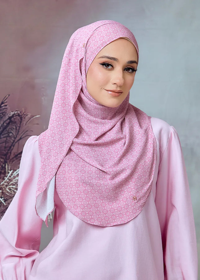 FABLY-SO TRELLIS in BLUSH PINK