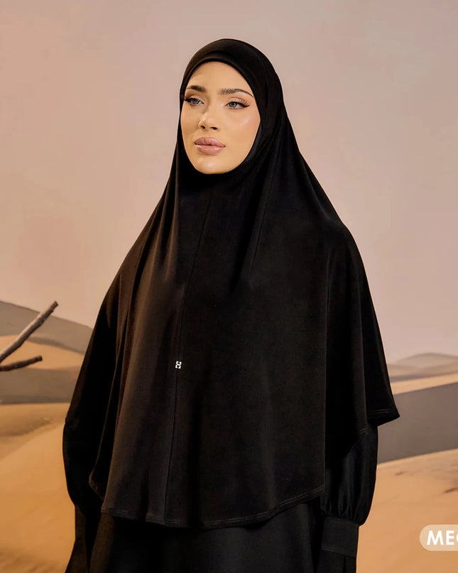 SO-MEDINA in BLACK