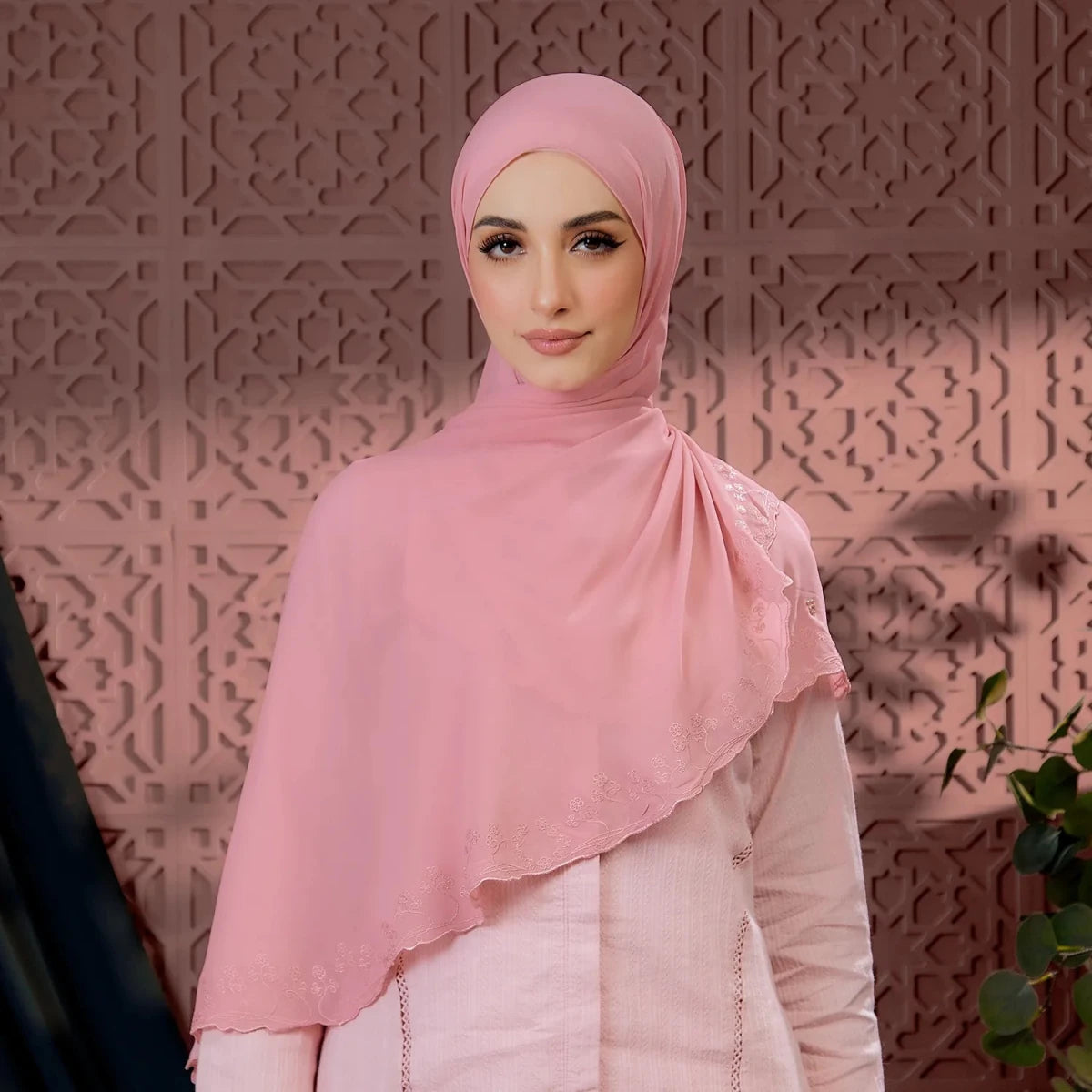 PS-ELENA HALF MOON in PEONY PINK