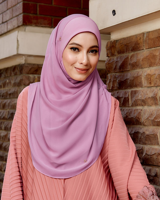 DAINTY-SO in PERSIAN PINK