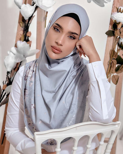 SO-DAISY RUSTIC ROSETTE in ICE GRAY