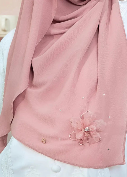 SWEETLY-SO LUXE HANAMEERAN in BLUSH PINK