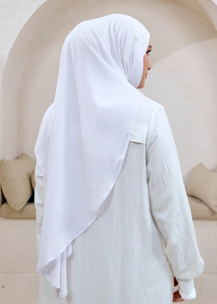SO-NAWRA TRUE in WHITE
