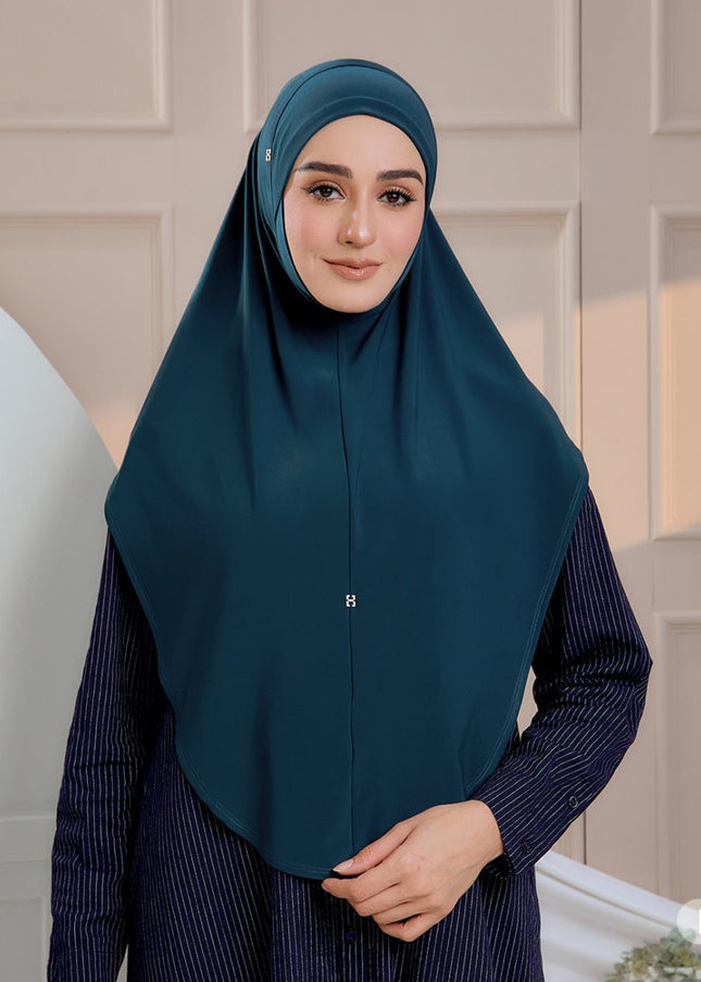 SO-MEDINA in TEAL SHADOW
