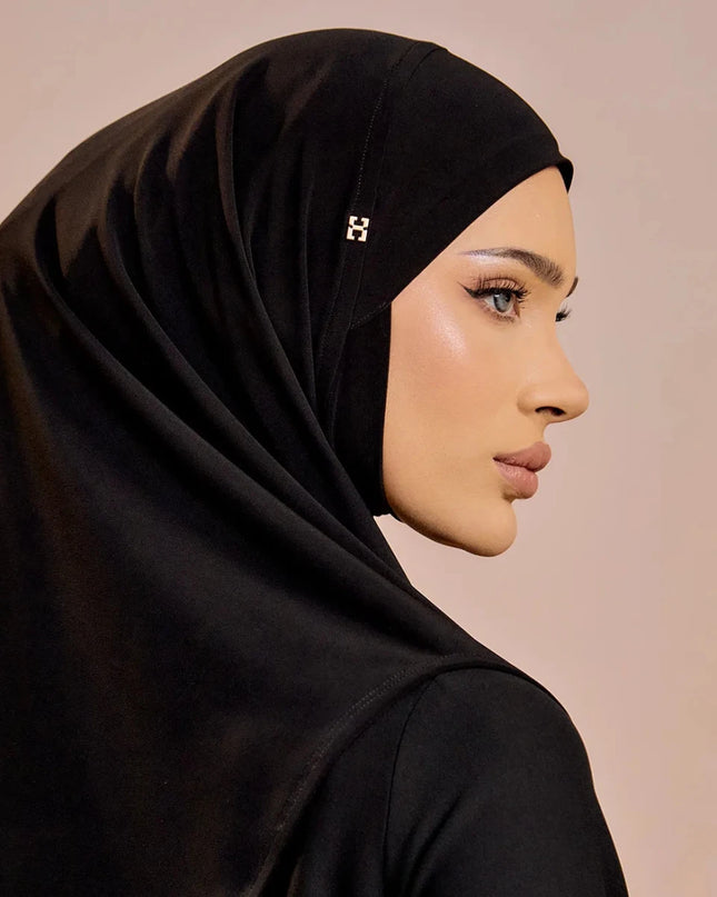 SO-MEDINA in BLACK