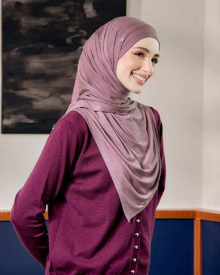 SE-JEZMIN in ROSY BROWN